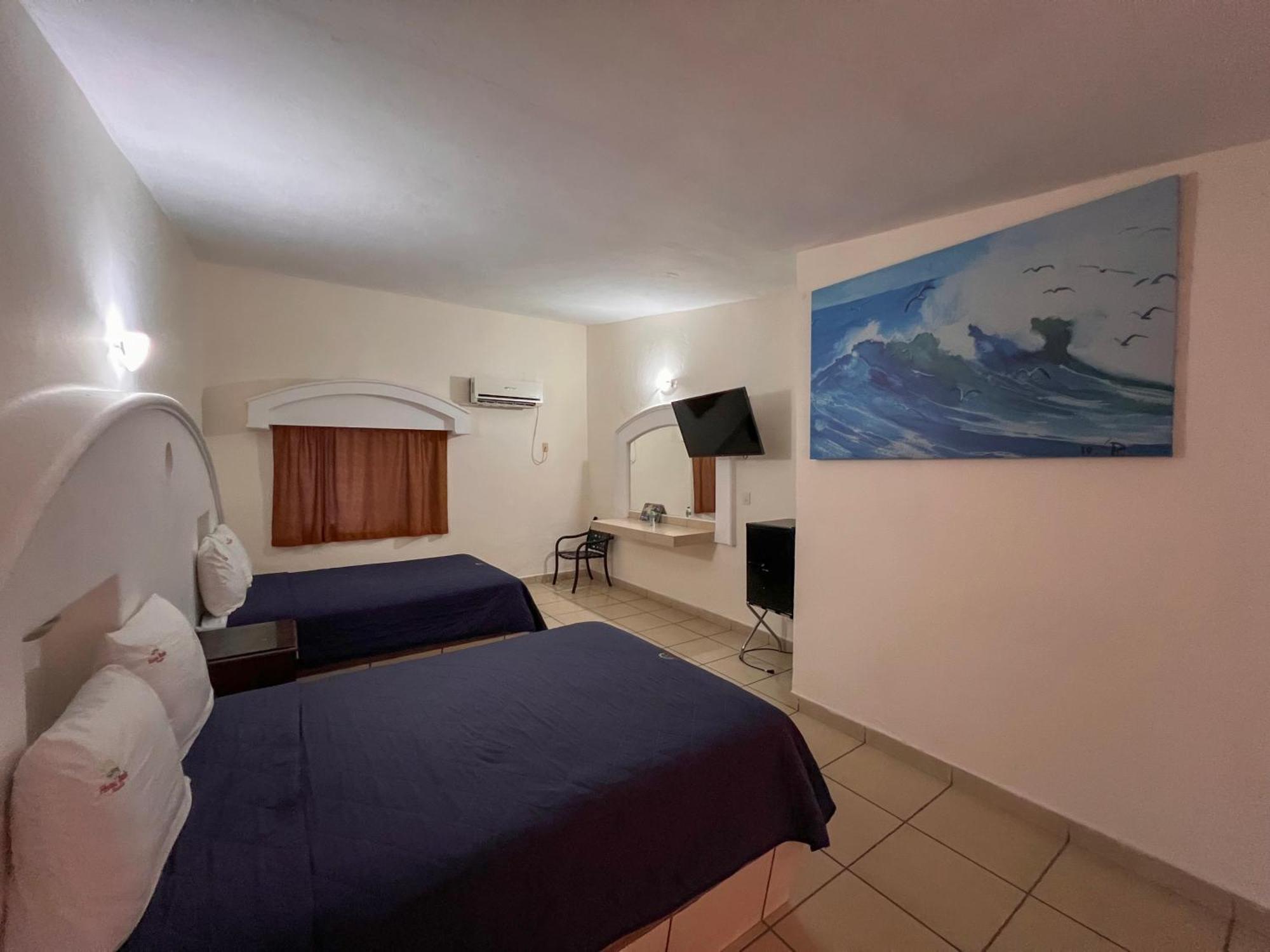Hotel Oasis Mazatlan Exterior photo